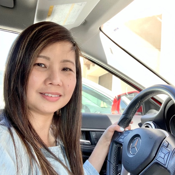 ❤️Proud to be Poshmark Ambassador - Picture 1 of 4